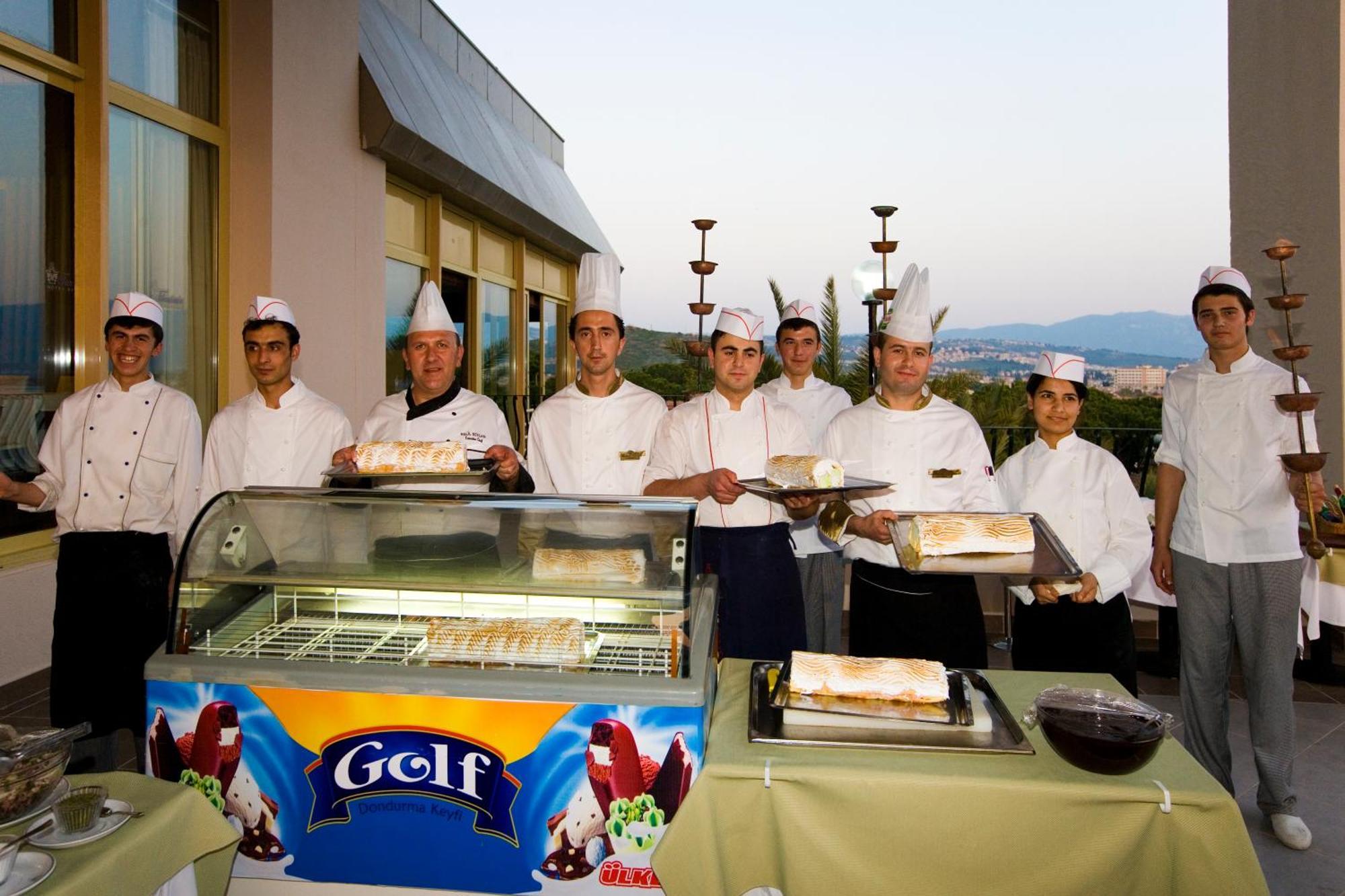 Fantasia Deluxe Hotel Kusadasi Exterior foto