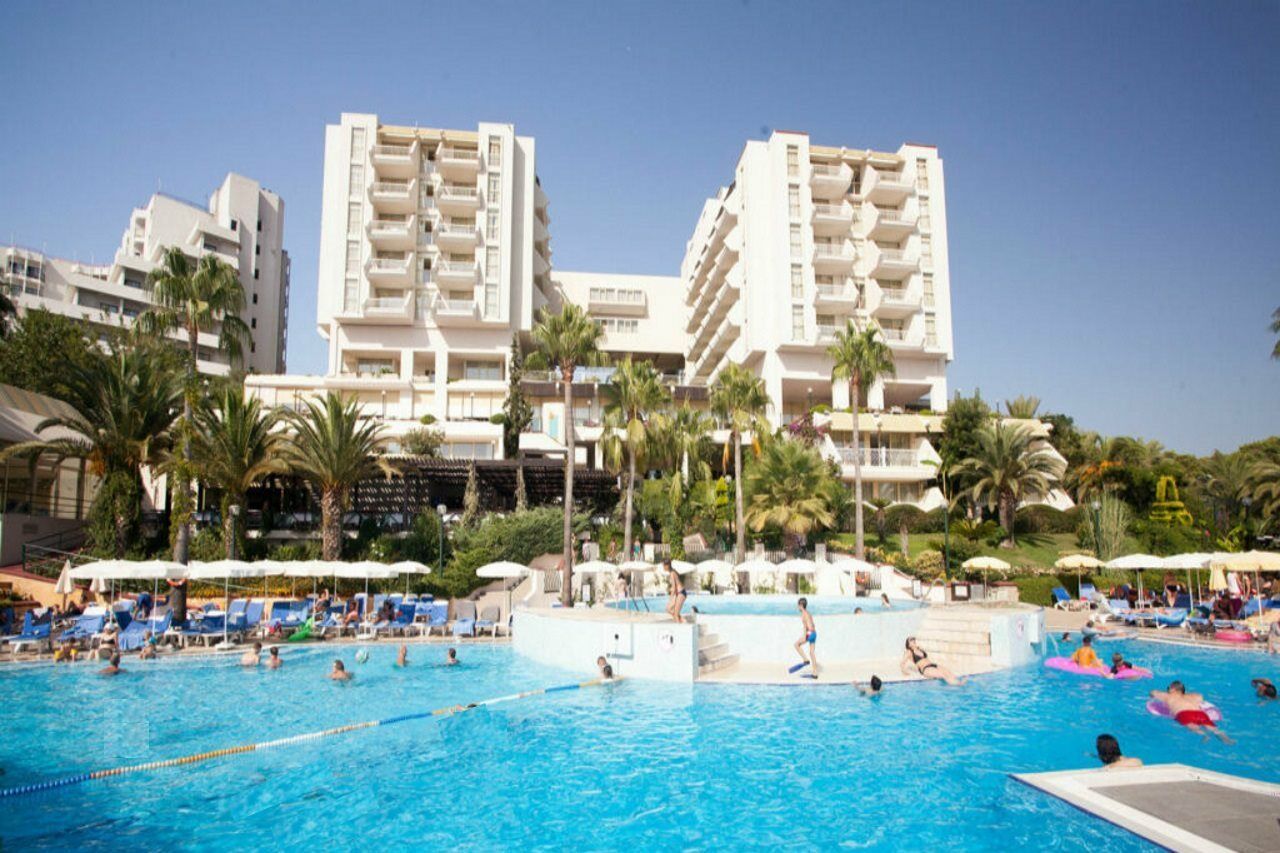 Fantasia Deluxe Hotel Kusadasi Exterior foto